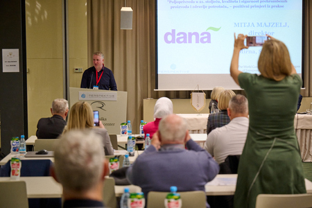 SKP_Slovenija_predstavitev podjetja Dana, photo_Samo Paušer 6